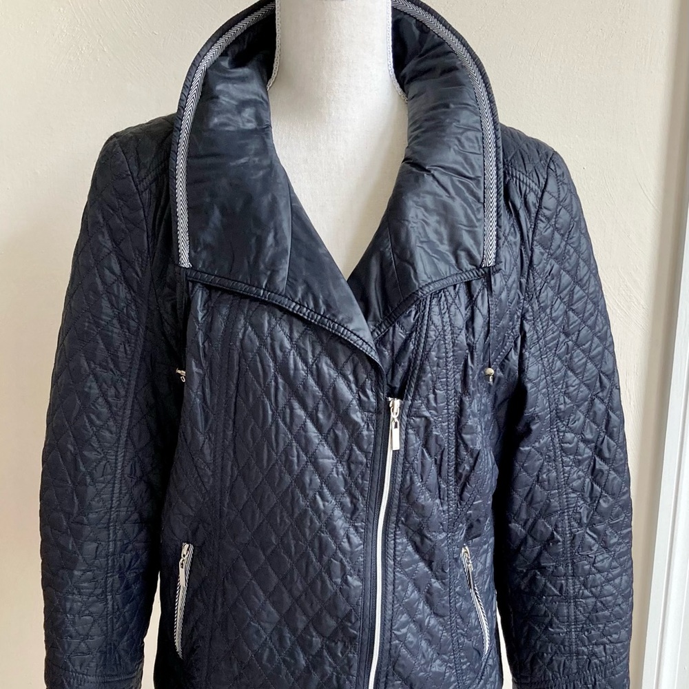 Gerry Weber Lightweight Navy Quilted Jacket - Picture 2 of 8